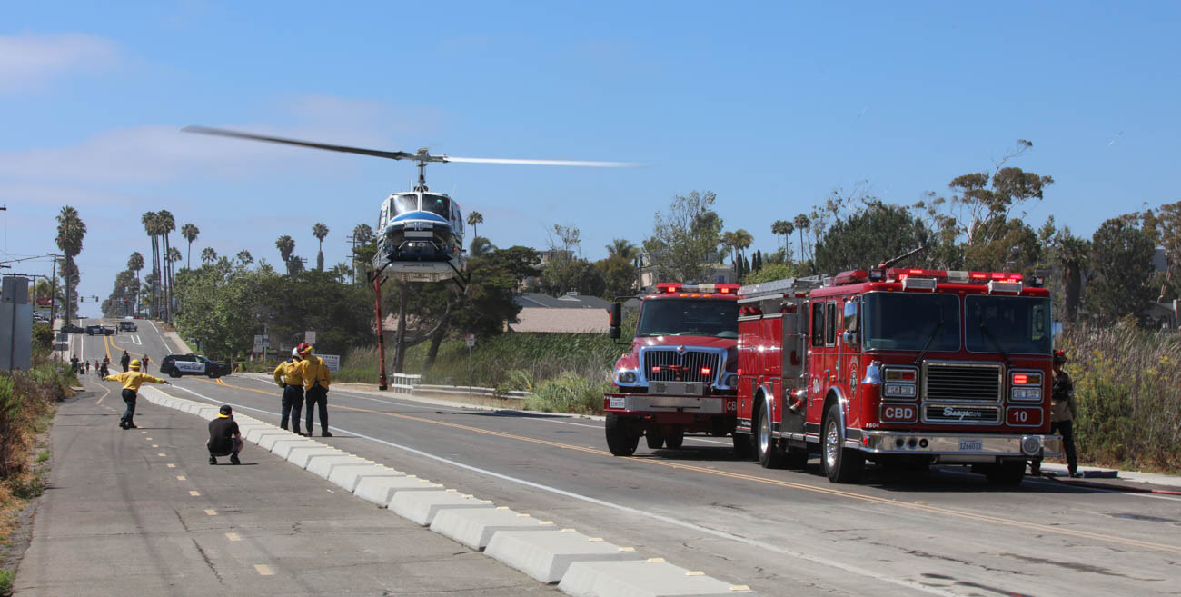 San Diego County Helicopter 10 (N449RC)